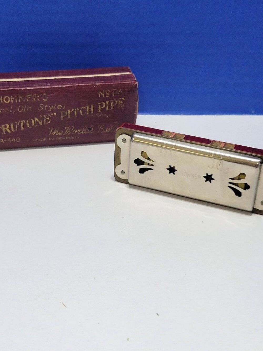 Vintage Hohner Trutone Pitch Pipe in Original Box